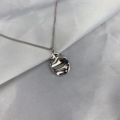 Simple and Frigid and Concave Texture Geometric Clavicle Necklace Versatile Clavicle Chain