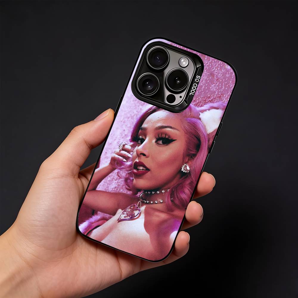 Cute D-DOJA Cat Singer Phone Case For iPhone17, 16,15,14,13,12 Pro Max Black Candy Matte Shockproof Cover iPhone17PRO