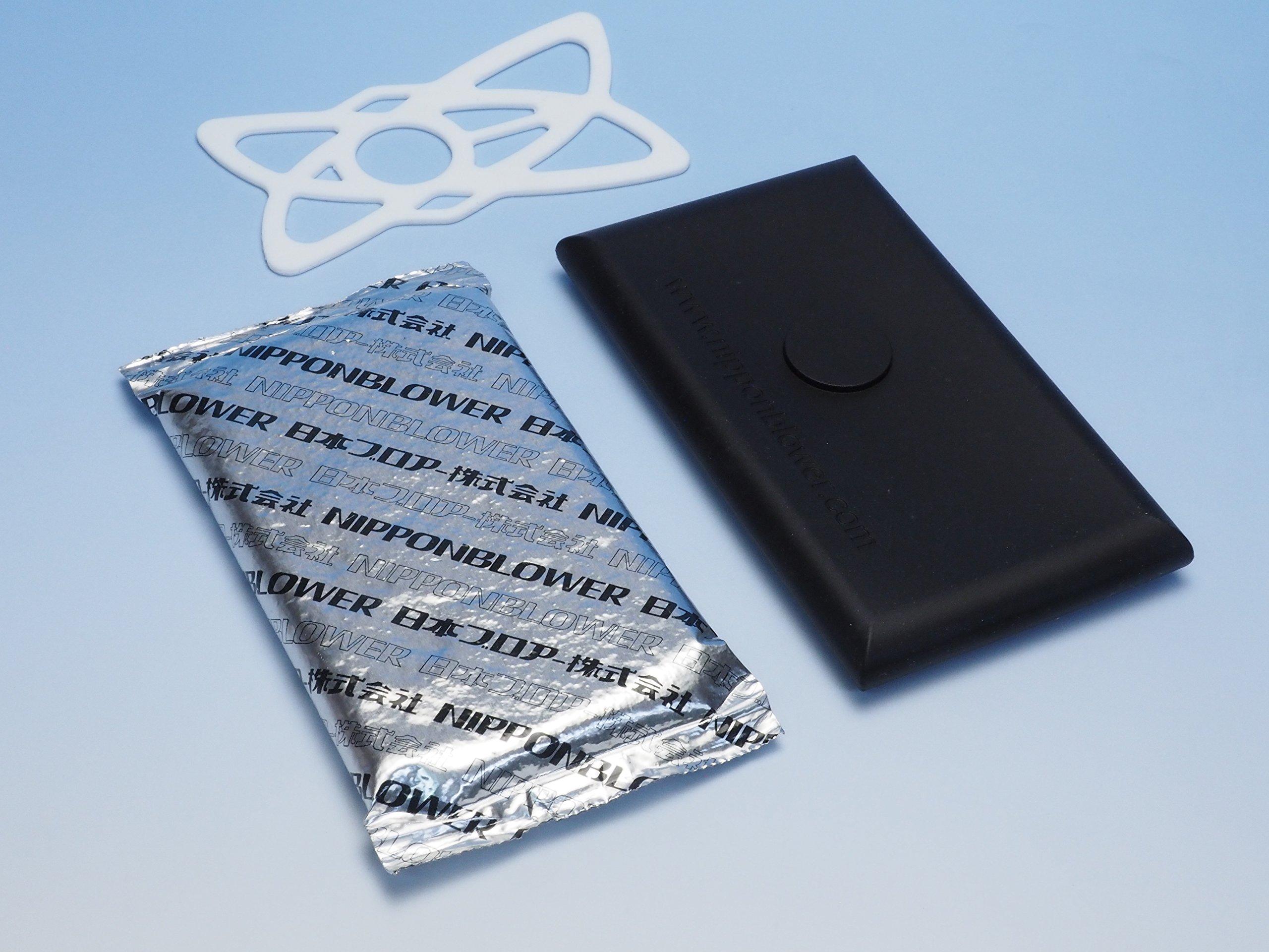 

Smartphone overheat prevention ice pack with black cover and white band [non-flammable] PCM-PAC C32-150g (black/white)