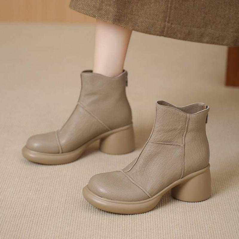 Autumn and winter women's leather boots medium heel sheepskin large size women's boots rear zipper thick sole new versatile leather low boots women