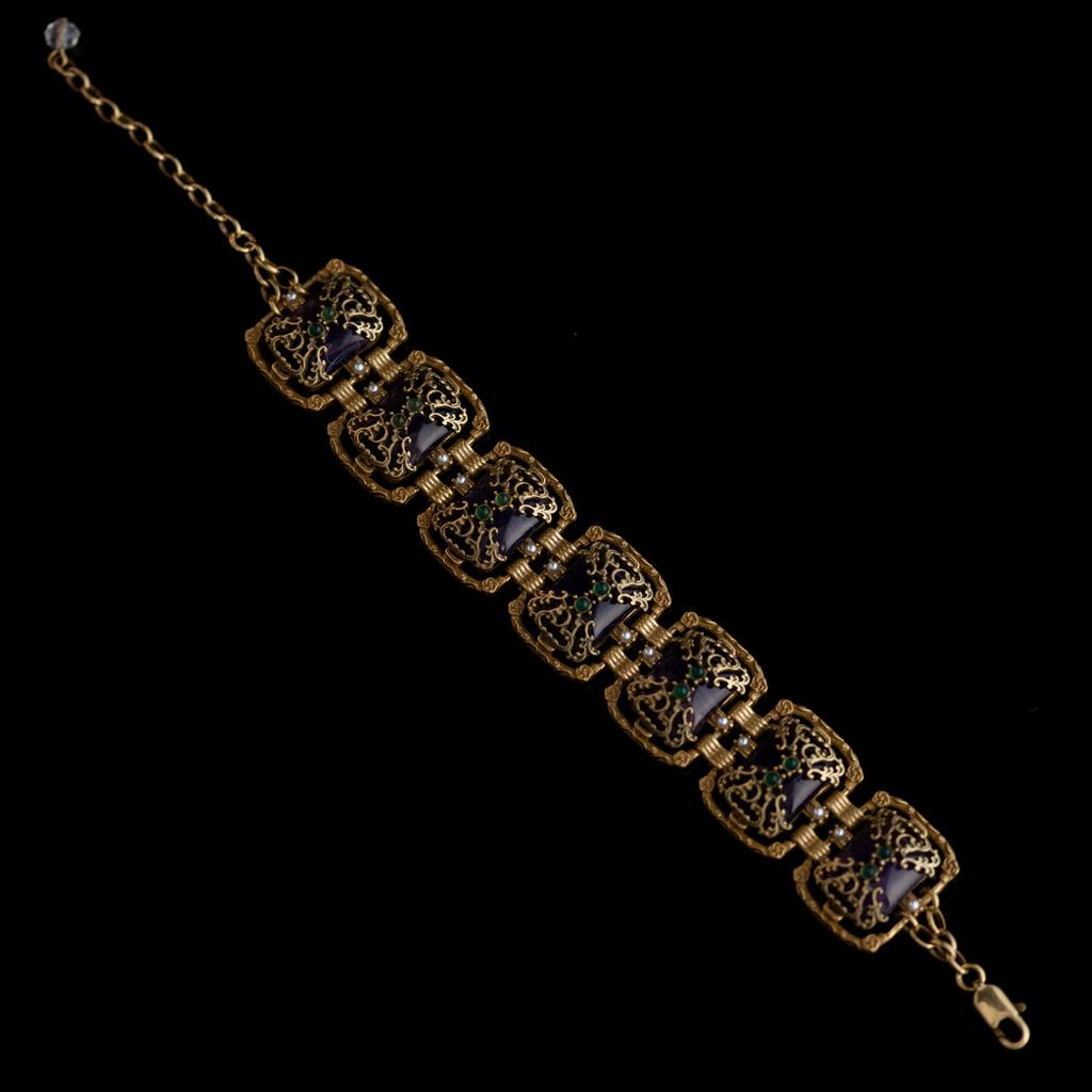 Medieval Vintage High Fashion Personality Temperament Retro Purple Hollow Heavy Industry Pendant Necklace Bracelet, Set