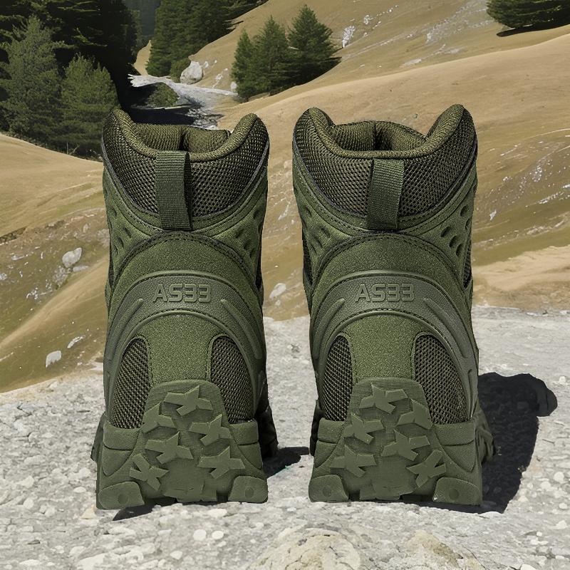 2026 large size combat boots military boots non-slip field special forces mountaineering shoes tactical shoes anti-kick mountaineering boots