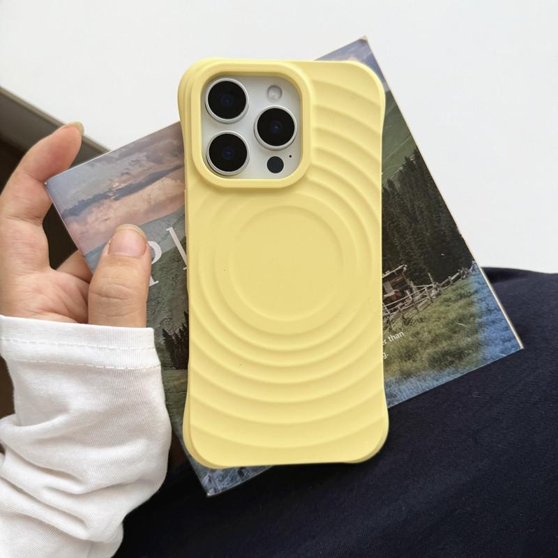 

iPhone 17 Pro Max Case: Boyang Magnetic Liquid Silicone Solid Color Protective Cover iPhone 16 Pro