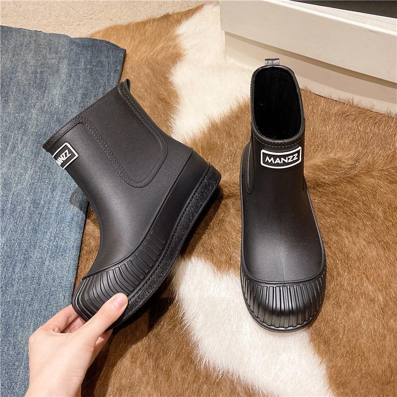 Fashion rain shoes women's short rain boots fleece warm water shoes low-top heightening water boots non-slip kitchen work shoes