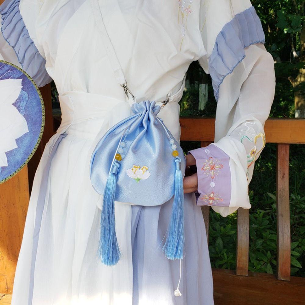 Tassel Embroidery Flower Handbag Chinese Style Floral Bucket Bag Hanfu Silk Drawstring Bag  Travel