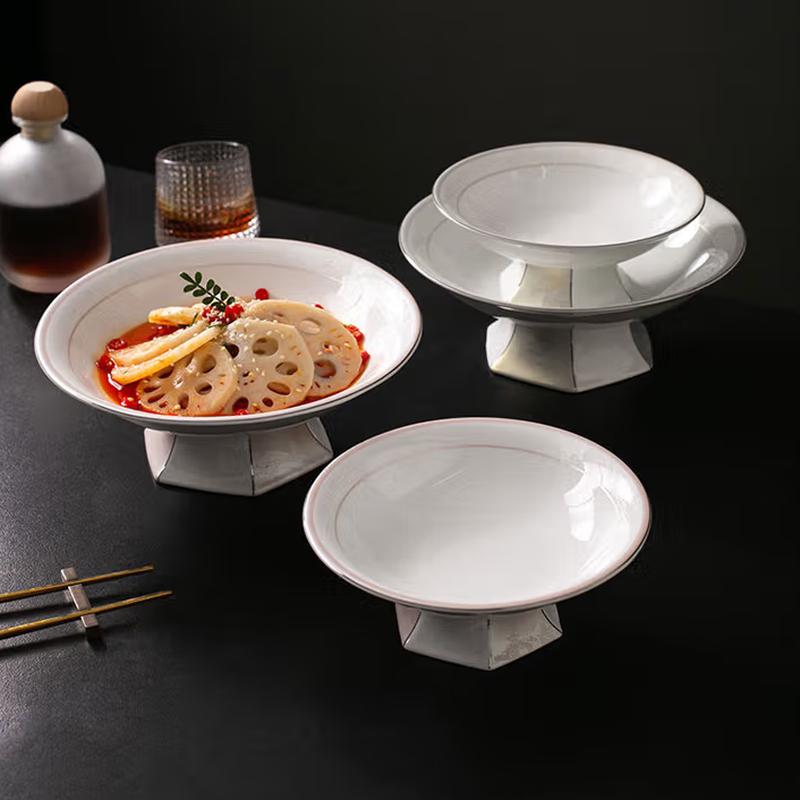 Taisun Kinesisk Keramisk Högfotad Skål