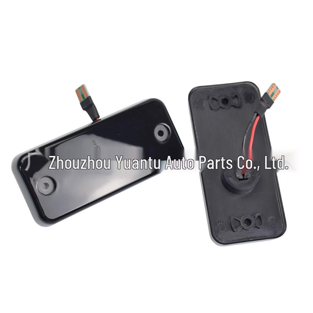 

Compatible Side Fender Turn Signal Light for Fiat, Citroen, Renault, Jeep, and Volvo Bread Van