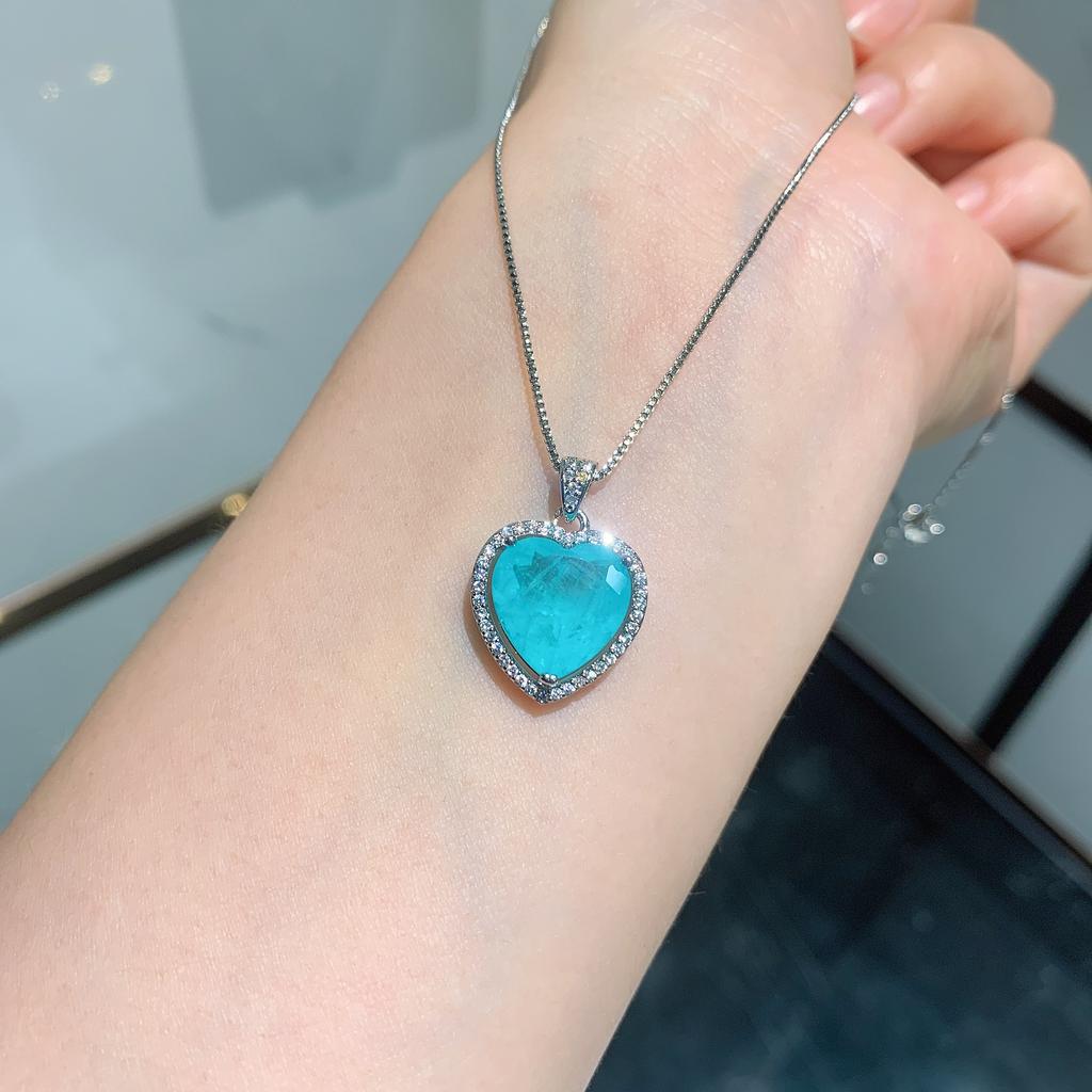 Jewelry Colored Treasure Retro Necklace Set With Imitation Paraiba Egg Heart 12 * 12 Pendant Necklace Female