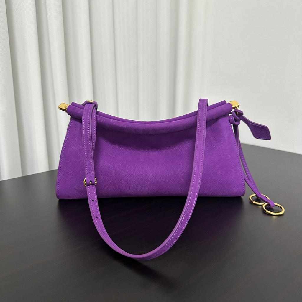 French niche design minimalist style cowhide shoulder armpit bag commuting simple fashion versatile women's fashion baguette bag