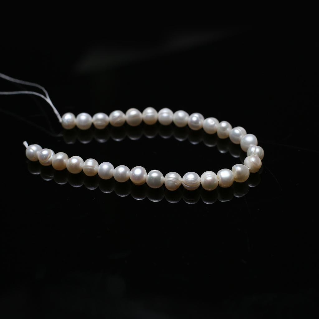 1String, Luxury Artificial Pearl White Beads, Boho Handmade Subcircular Beads for DIY Necklace Bracelet Anklet Jewellery Accessories Crafts Gifts 18cm
