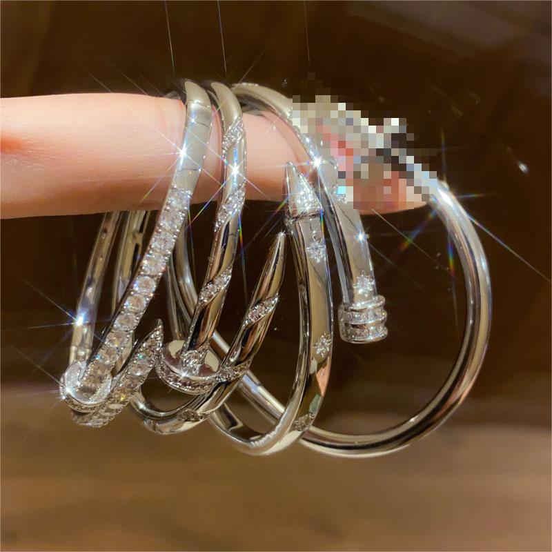 18K Gold Plated Zircon Arrow Geometric Bangle: Elegant High-End Design Bracelet for Women.