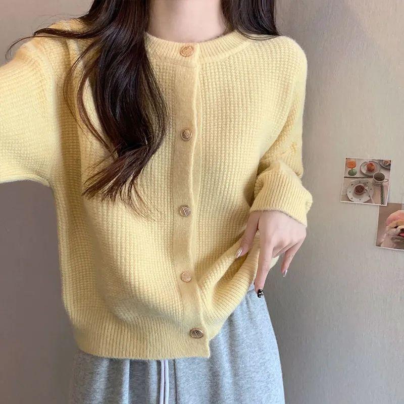 Round Neck Knitted Coat for Women Autumn Winter Gentle Temperament Short Top Thickened Sweater Cardigan