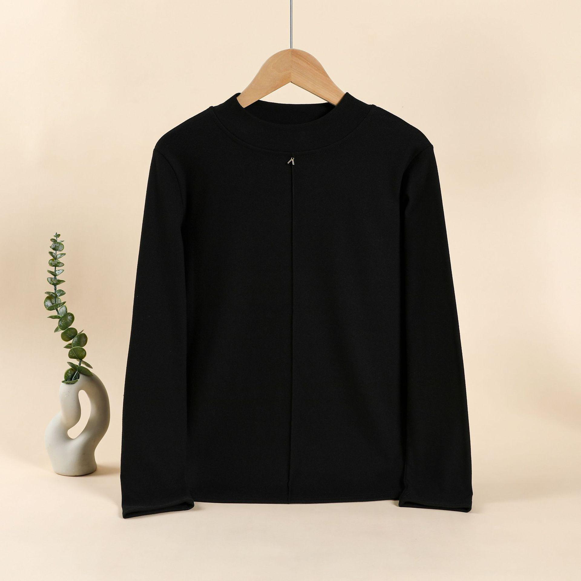 

Winter Rhinestone Fleece Shirt with Medium Collar and Mask XL (110-140)