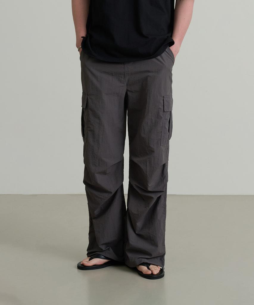 CREEDMENS Voluminous Parachute Cargo Pants (Charcoal)