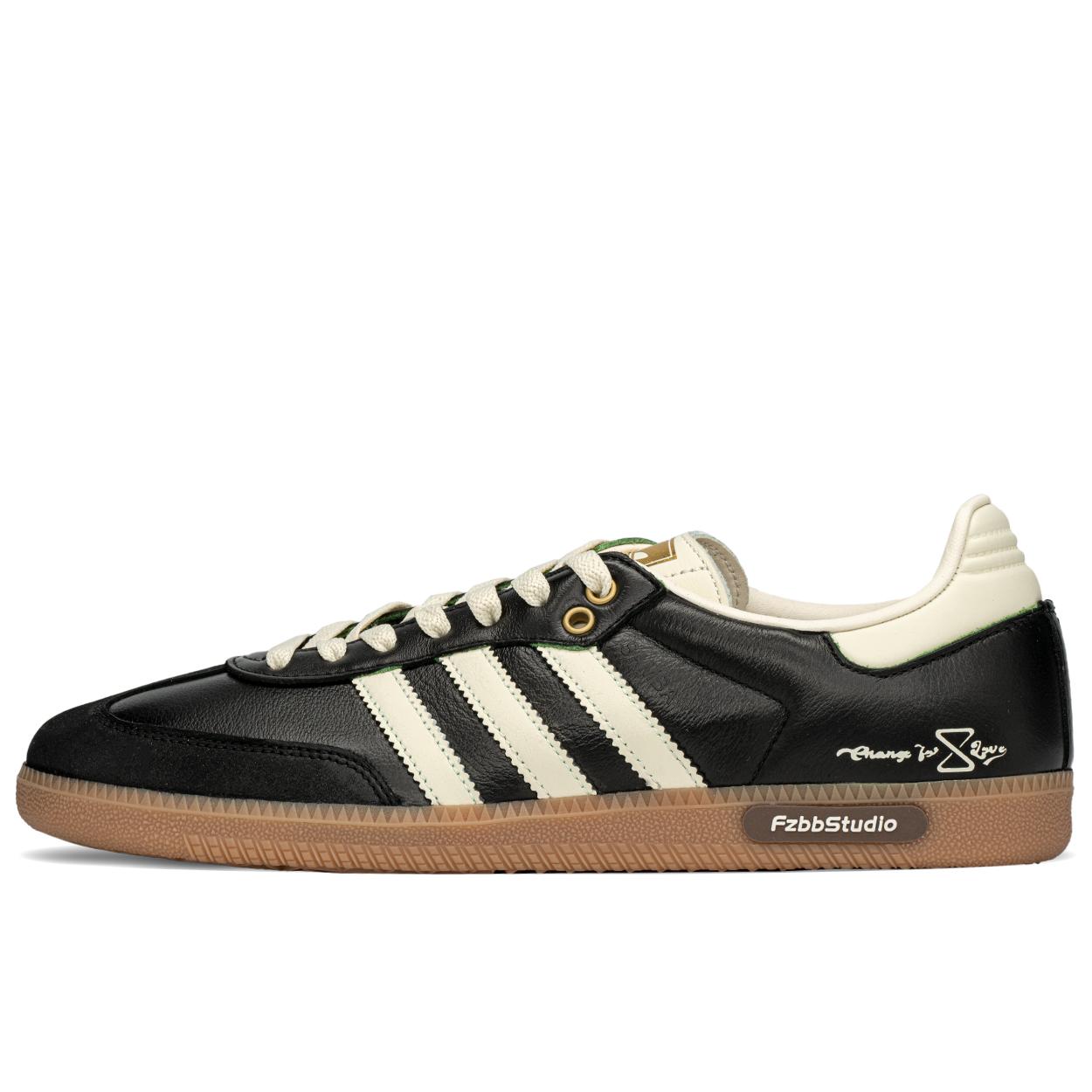 

Adidas Originals SAMBA OG German Army Trainers Unisex Low top Black/White IE0872(TeamA-) 44