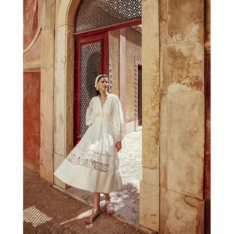 

Женское белое французское платье А-силуэта с кружевом ручной вязки, V-образным вырезом и рукавами-фонариками (F958) S