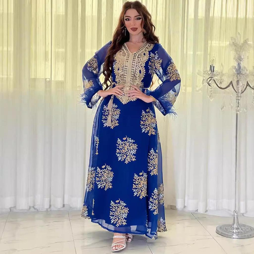 Middle Eastern Embroidered Muslim Women's Dress