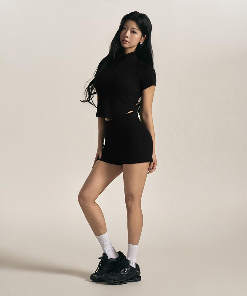 BORN TO WIN W B Pendant Ribbed Half Shorts [Black]