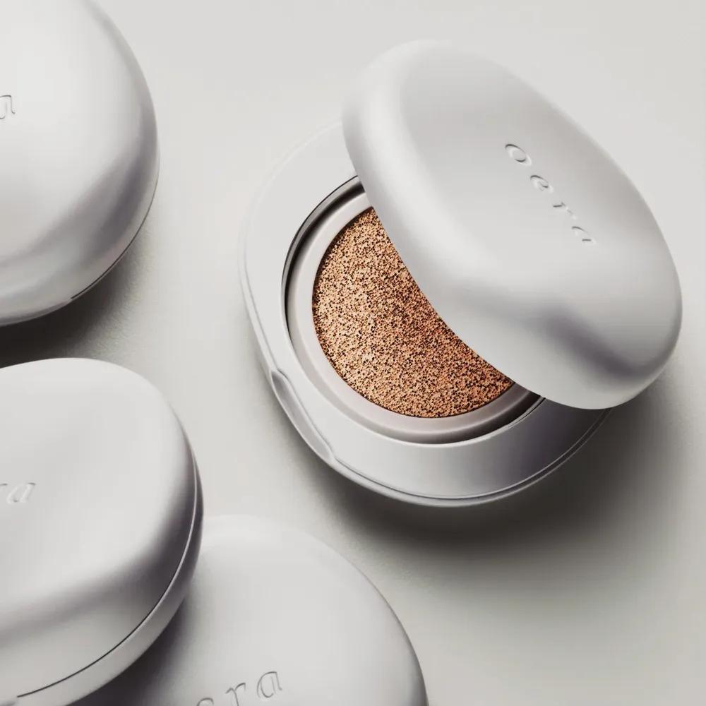 

Skin Touch Hydra Glow Cushion (Main Product + Refill) (N01) Natural Light Beige