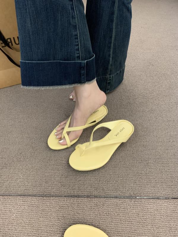 Fashion Female Shoes Cross-Tied Rubber Flip Flops Low Ladies' Slippers 2025 Hawaiian Silver Slides Shoes Low Woman's Slippers Cross-Tied