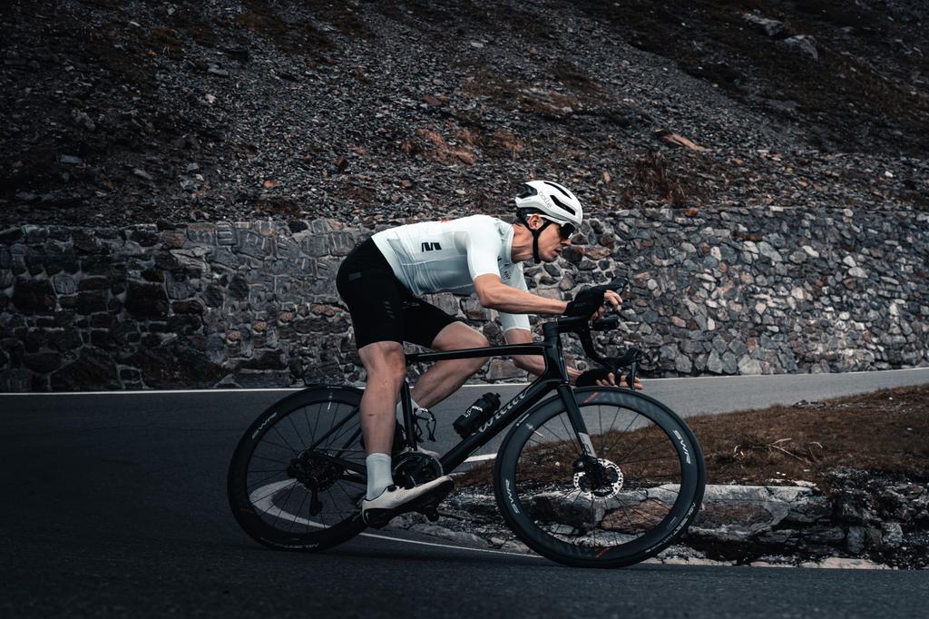 Panaracer Agilist FAST 700x25C Clincher Black F725-AGF-B