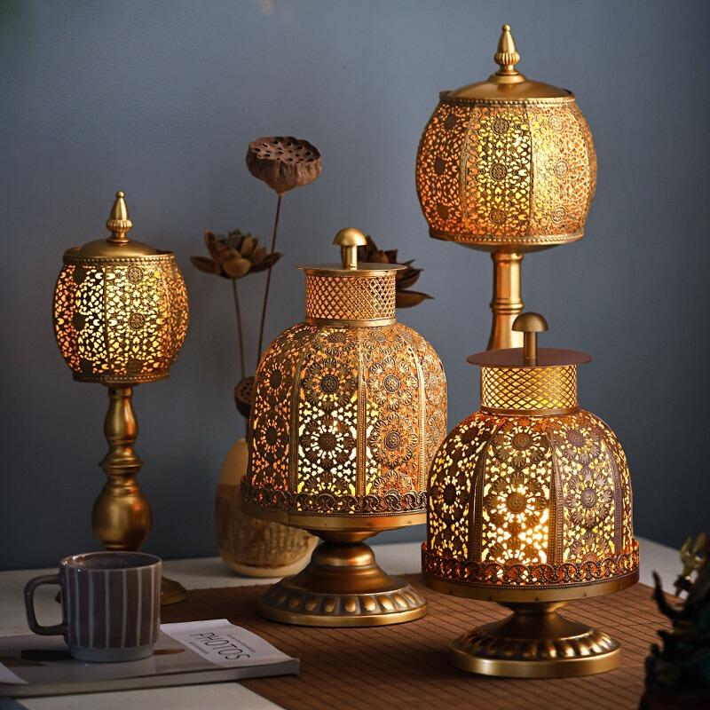 Vintage Iron Candle Holder Decor Tabletop Copper Lantern with Electronic Candle for Dining Room Thai Spa Retro Home Decor