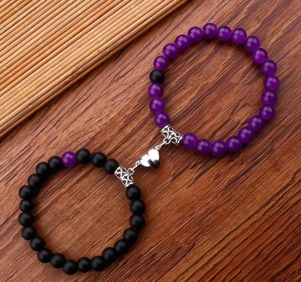 Black and White Heart Magnet Couple Bracelet Pair - Unique Design for Best Friends