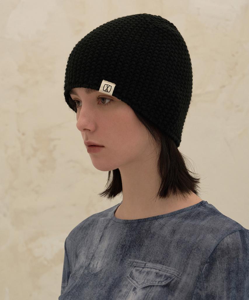 Bajal Va Square Label Cozy Beanie Black