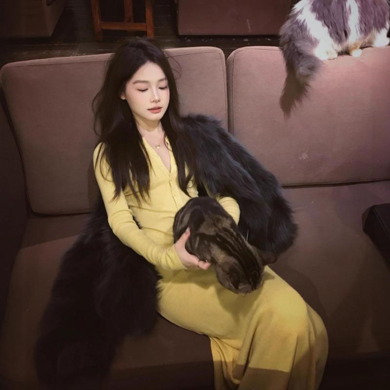 

[] Long-sleeved knitted dress for women, waist-closed and thin, inner long dress, unique and beautiful waist-pinched skirt S жёлтый