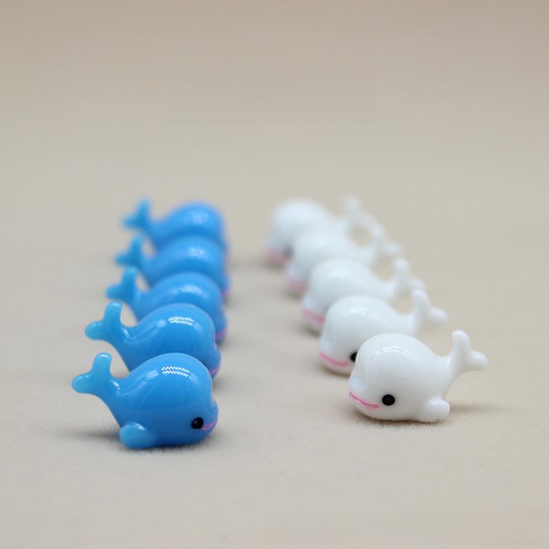 Beluga Moss Resin Ornaments: Eco-bottle Landscaping Accessories