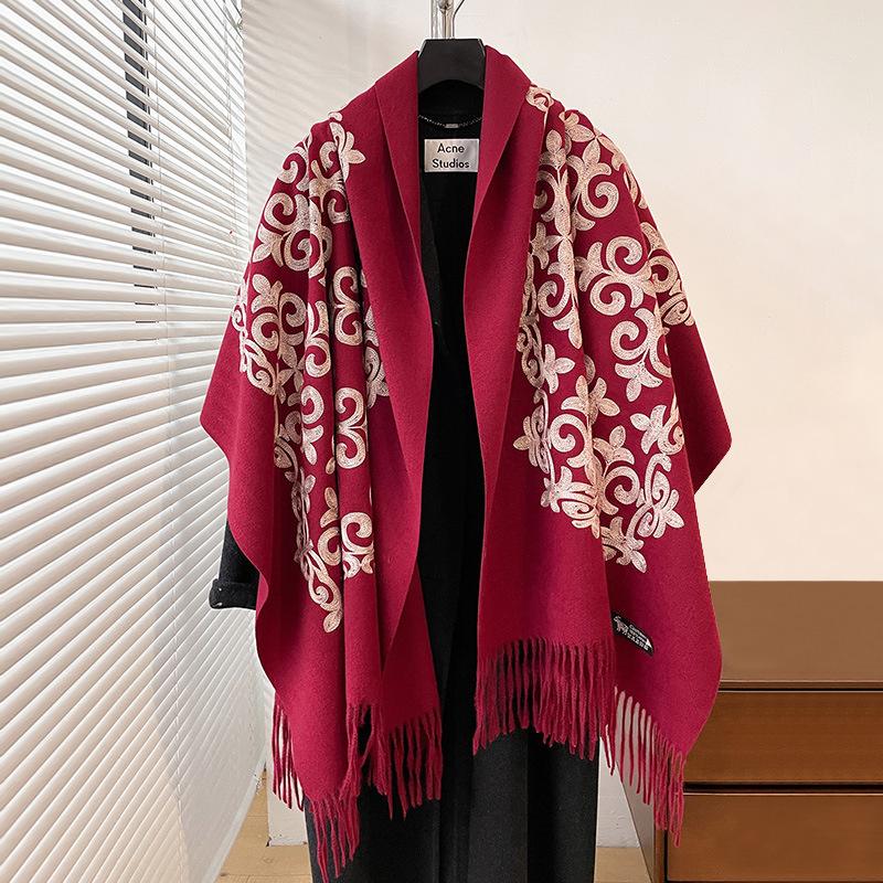 New Pashmina Cashmere Blend Mujer Bufanda Scarf Warm Echarpes Embroider Flower Poncho Cape Thick Warm Poncho Kerchief