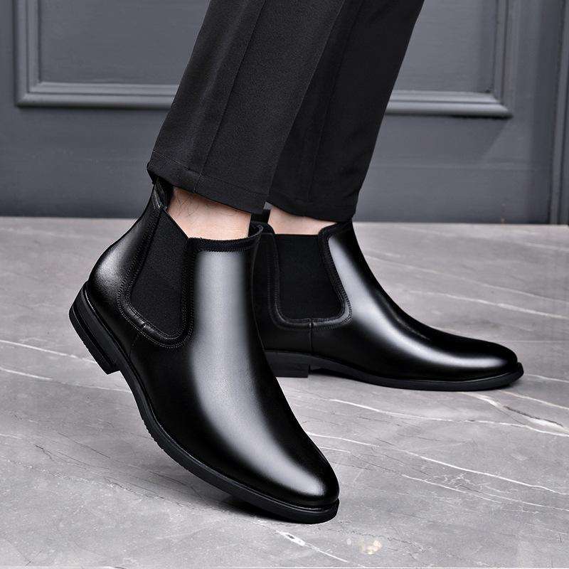 Chelsea Pointed Toe Leather Boots: Fashionable Slip-on, Korean & British Style Business Men's Plus Size Shoes.