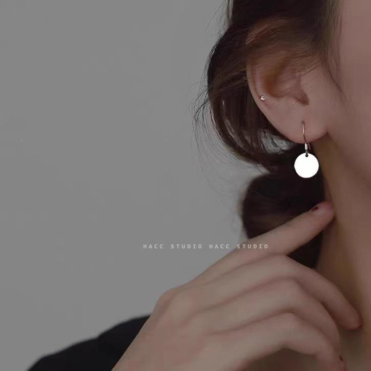 Sterling Silver Geometric Round Plate Earrings for Women - Simple, Versatile Hong Kong Style Studs with Personality.