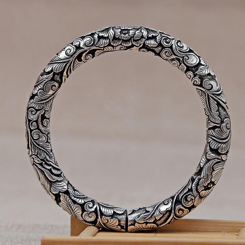 A High-end and Domineering Classic Fashionable Men's Bracelet as a Gift for Boyfriend