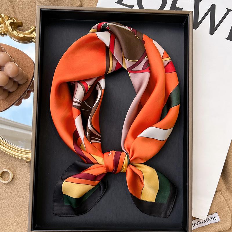Small square scarf silk scarf women's spring and autumn matching shirt work professional wear neck protection scarf thin scarf scarf yarn 71x71
