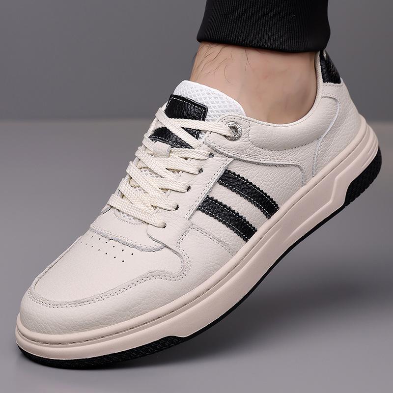 New Shoes for Men Genuine Leather Casual Shoes Fashion Striped Flat Skateboard Shoes Street Cool Sneakers