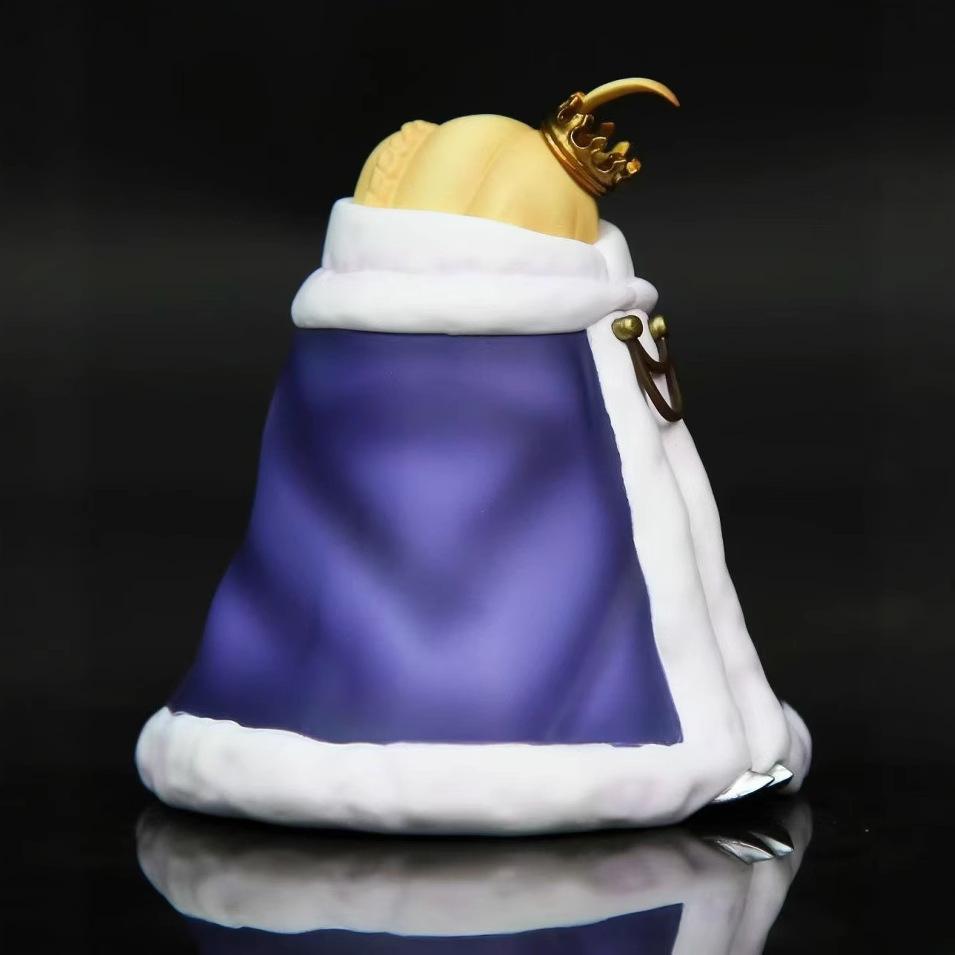 8CM Anime Fate/Stay Night Altria Pendragon Figure Quilt King Dress Model Toy Gift Collection Action Figure PVC