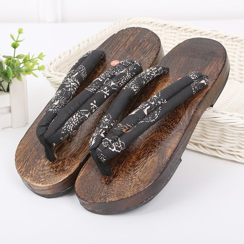 Fashion Japanese Traditional Geta Flat Bottom Unisex Wooden Paulownia Clog Man Woman Ninja Cosplay Shoes Flip Flop Summer Sandals 2025