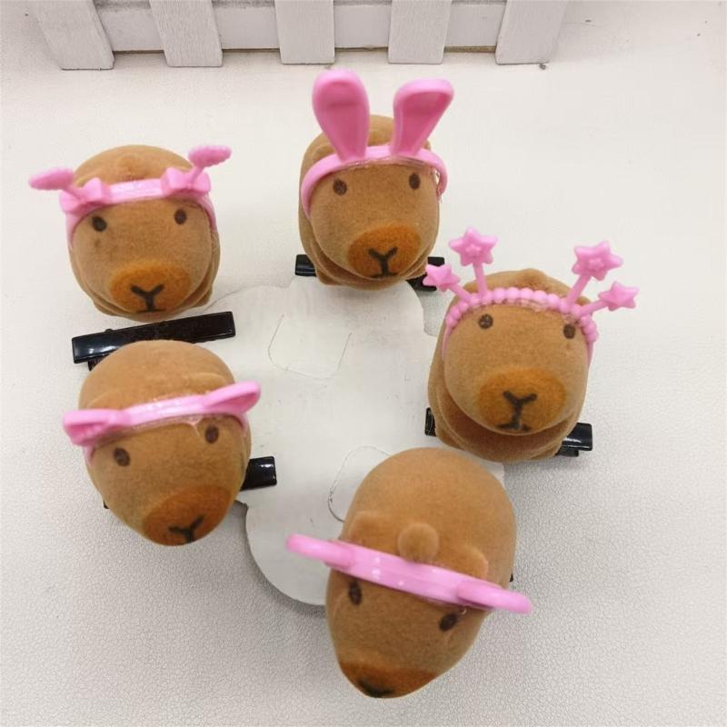 Pack of 5 Cartoon Capybara Hair Clip Plush Hairpins Fashionable Hair Ornament Suitable for Students and Youthful Women