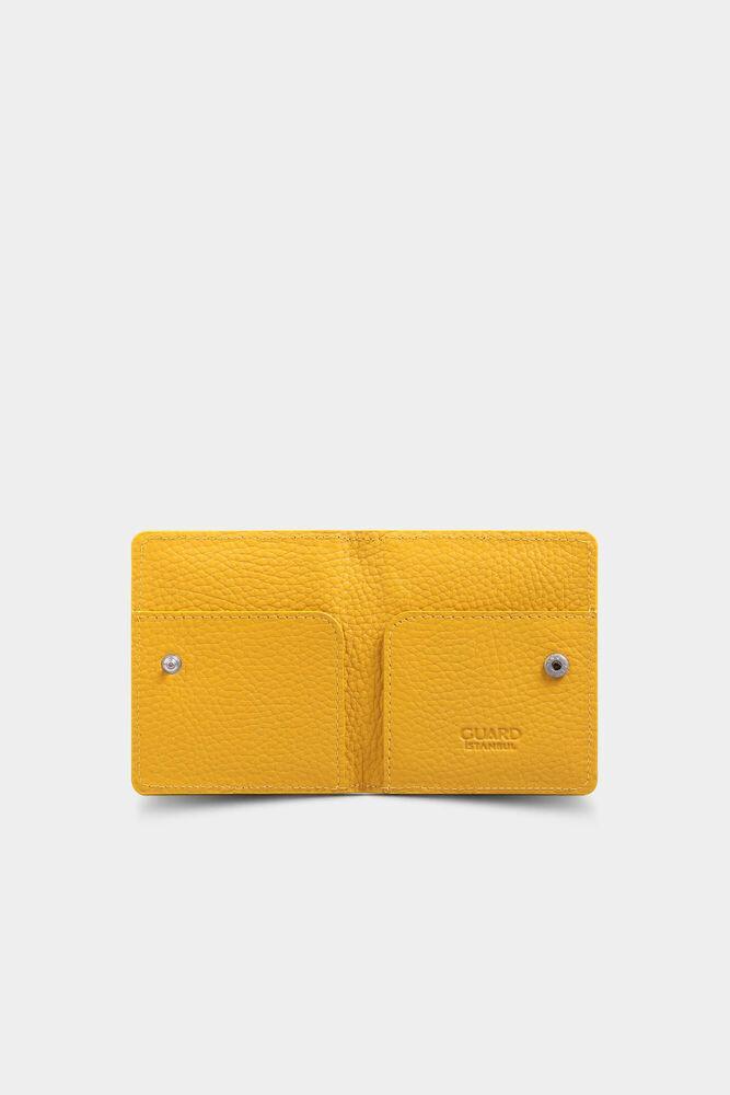 

Guard Yellow Patch Design Leather Card Holder