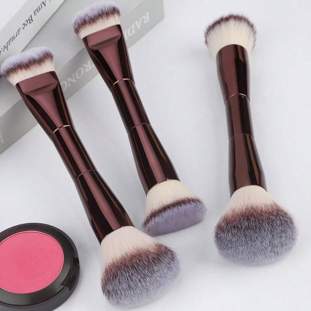 1Pc Dual-Ended Foundation & Blush Brush Soft Bristle, For All Skin Types Perfect For Flawless Application Of Liquid, Cream, And Powder Makeup Brush