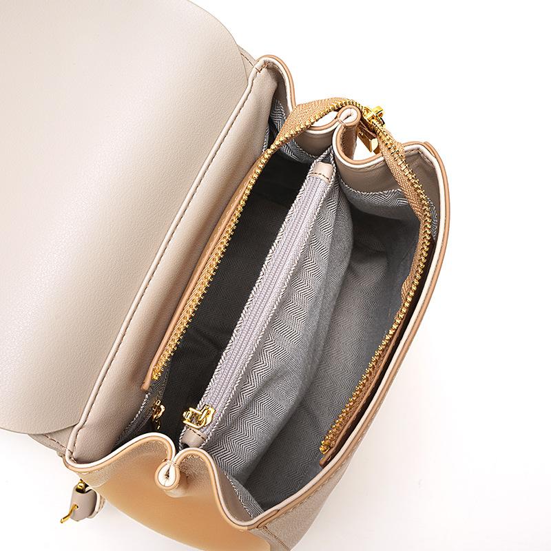 Backpack Women's New Casual Large-capacity Versatile Travel Schoolbag Fashionable Contrasting Color Cowhide Commuter Backpack