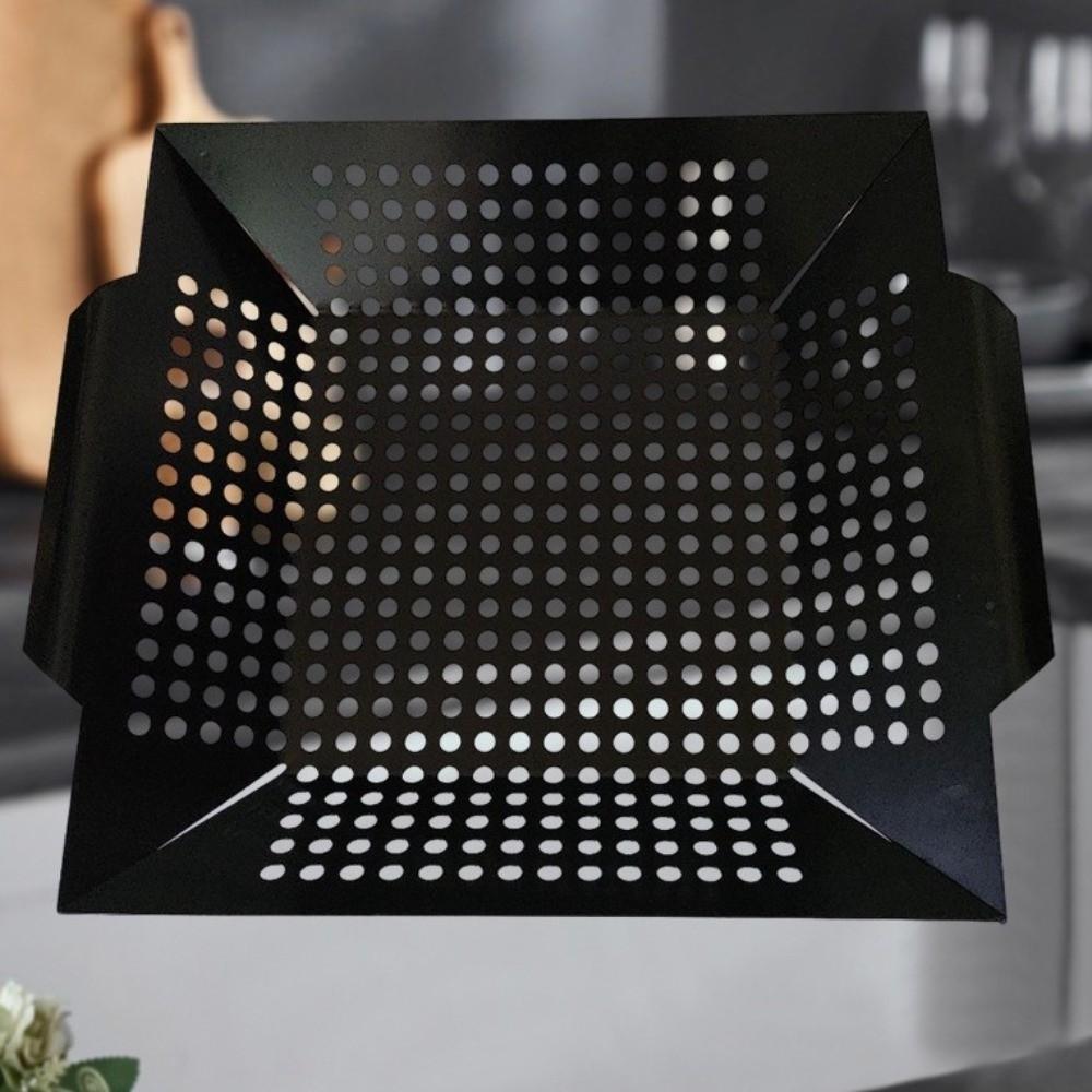 Non-Stick Coated Metal BBQ Pan Large Capacity Grill Basket Barbecue Grill Pan  Backyard BBQ