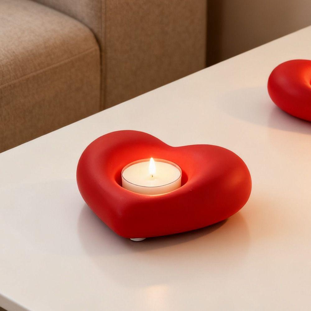 Ceramic Material Heart Shaped Candle Holders Red/White Color Heart Shape Design Ceramic Candlestick Decorative Smooth Surface