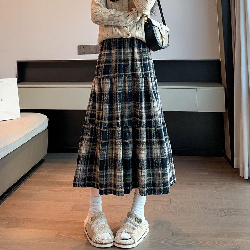 Retro Red Plaid Woolen Midi Skirt with Elastic Waist and Big Swing