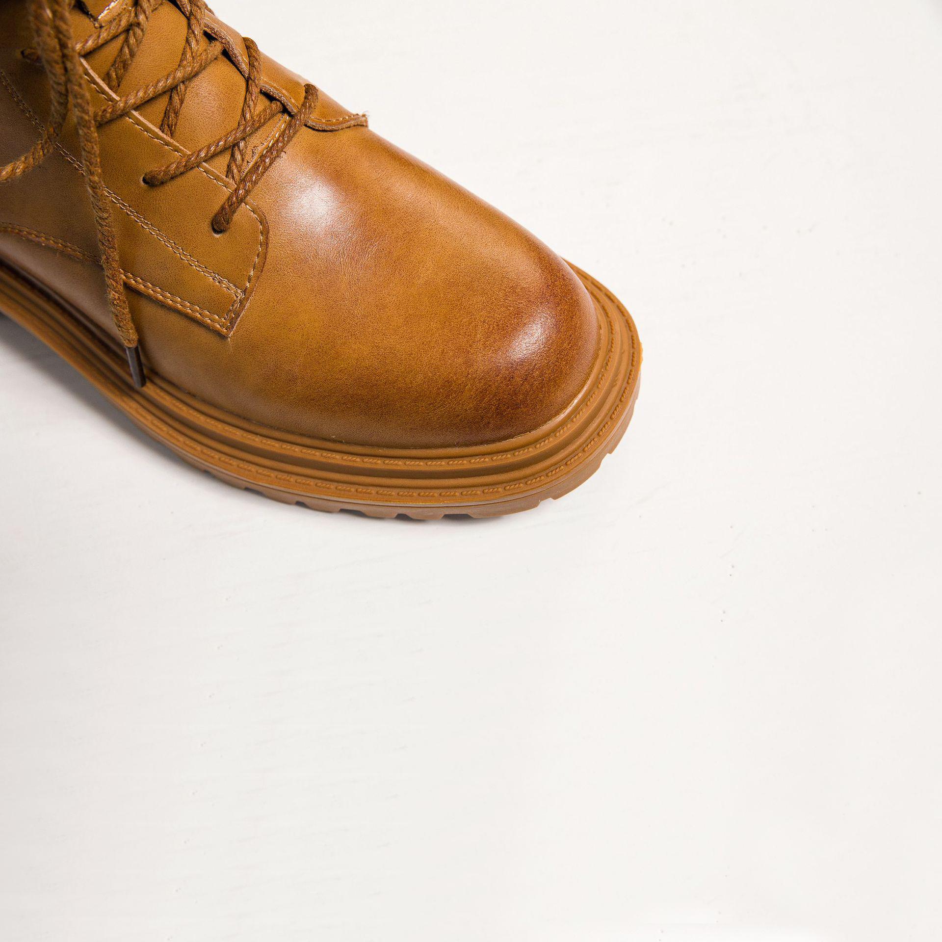 Женские ботинки — фото 4