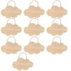 10 nuages bois à suspendre 25 x 15 cm