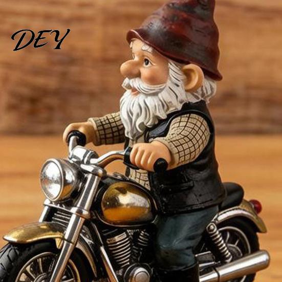 Gnome Desk Decor Riding Retro Motorcycle Figurine, Motorbike Dwarf Resin Statue Sculpture Sculpture, Ornament for Home Office Bookshelf Hand