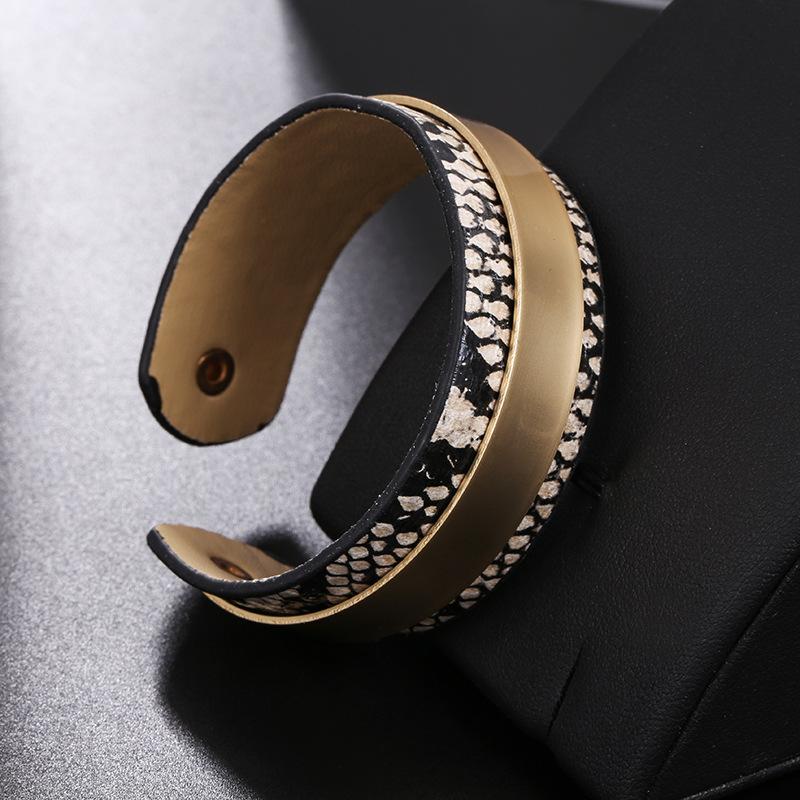 Fashion Bracelet For Women Ladies