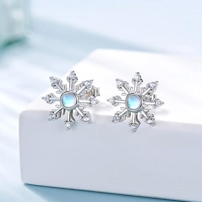 Stylish Christmas Snowflake Stud Earrings, Exquisite And Small Holiday Earrings, Popular New Year S Models *2pcs